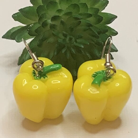Pepper Earring, Funny Food Earring, Cooking Earring, Food Jewelry, Chef Earring - Picture 1 of 7